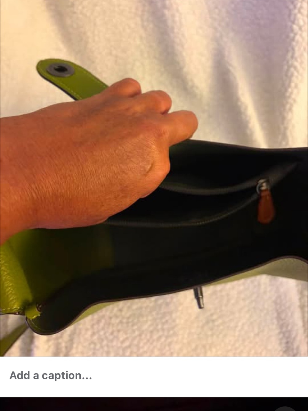 SOLD
Coach Lime Green Pebble Leather Crossbody Bag - Picture 7 of 8